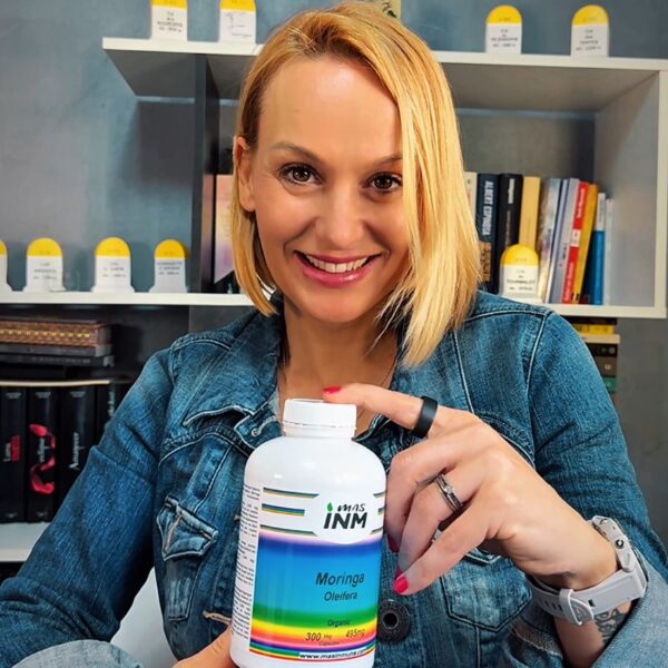 Suplemento de Moringa Oleifera 495 mg - 300 cápsulas para mejorar la salud.
